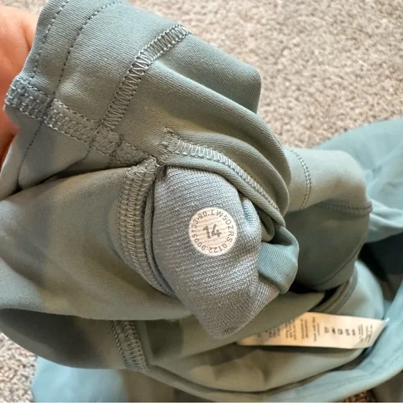 Lululemon Wunder Train Contour Fit High-Rise Tight 25" - Picture 5 of 5